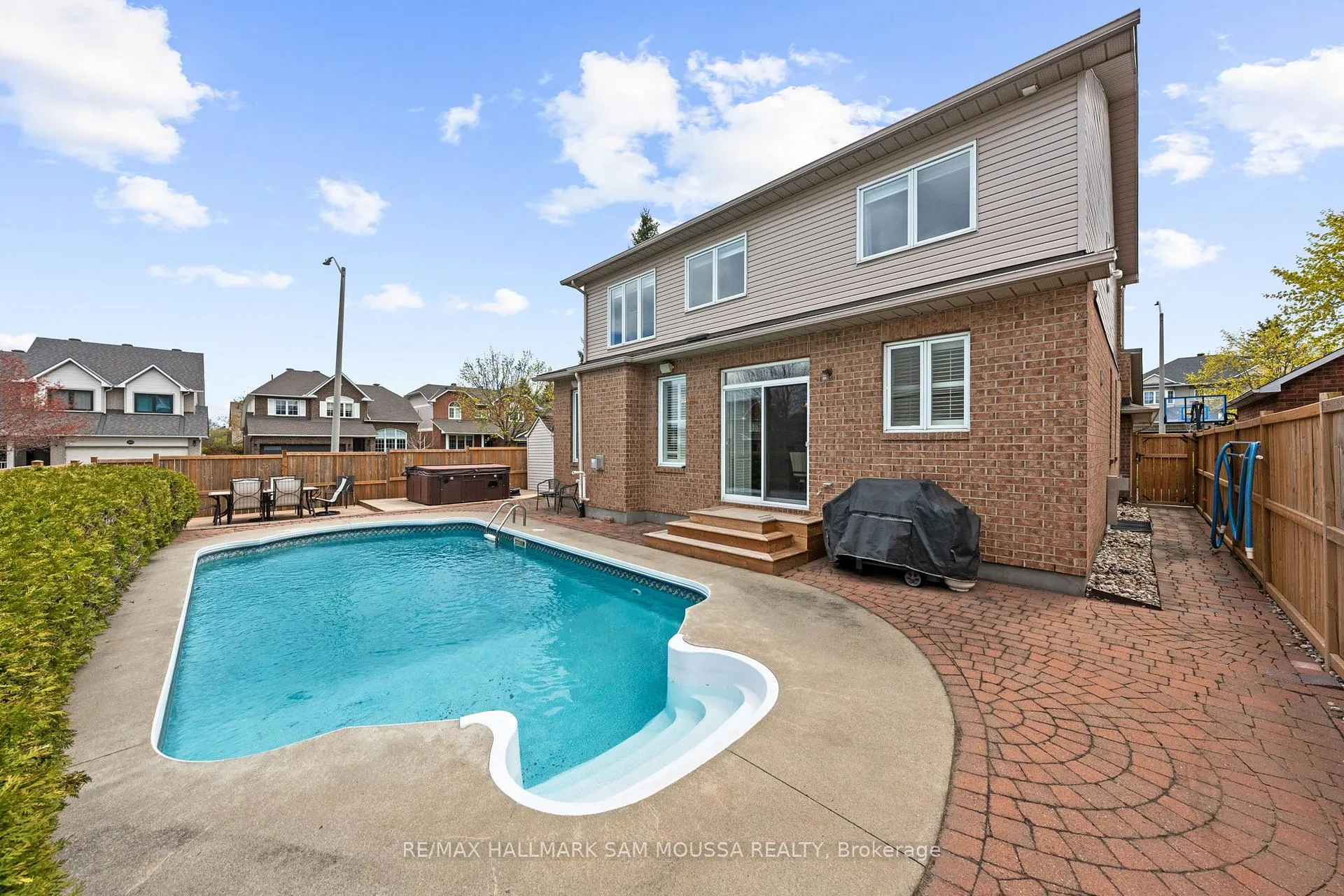 Photo 40 of 3096 Apple Hill Drive, Ottawa, Upper Hunt Club — HOMEH