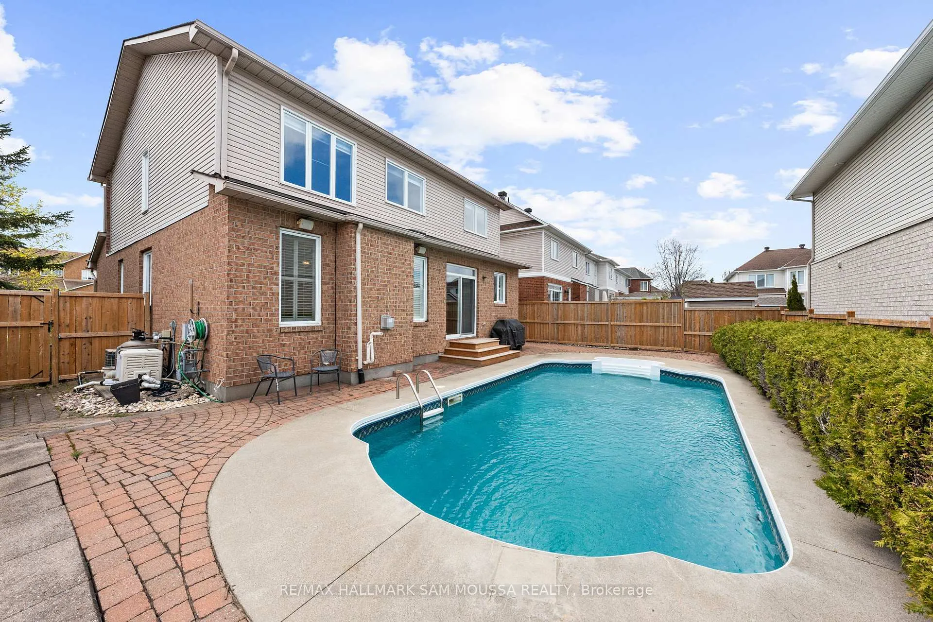 Photo 43 of 3096 Apple Hill Drive, Ottawa, Upper Hunt Club — HOMEH