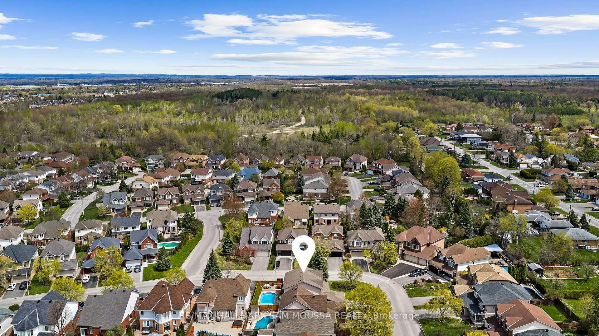 Photo 48 of 3096 Apple Hill Drive, Ottawa, Upper Hunt Club — HOMEH