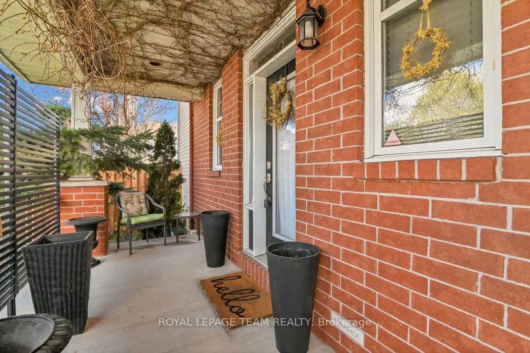 Photo 4 of 81 Ambiance Drive, Ottawa, Barrhaven East — HOMEH