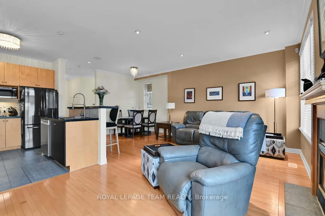 Photo 15 of 81 Ambiance Drive, Ottawa, Barrhaven East — HOMEH