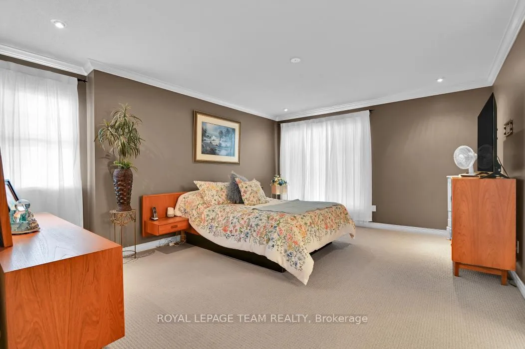 Photo 19 of 81 Ambiance Drive, Ottawa, Barrhaven East — HOMEH