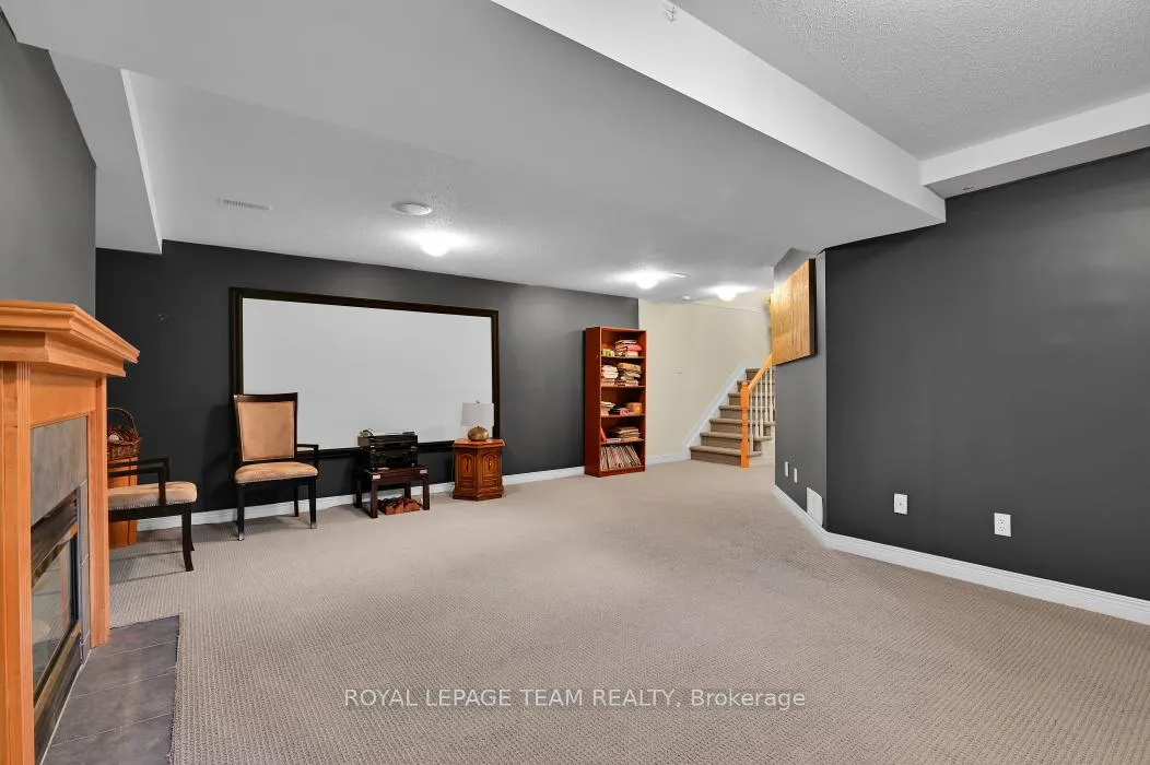 Photo 31 of 81 Ambiance Drive, Ottawa, Barrhaven East — HOMEH