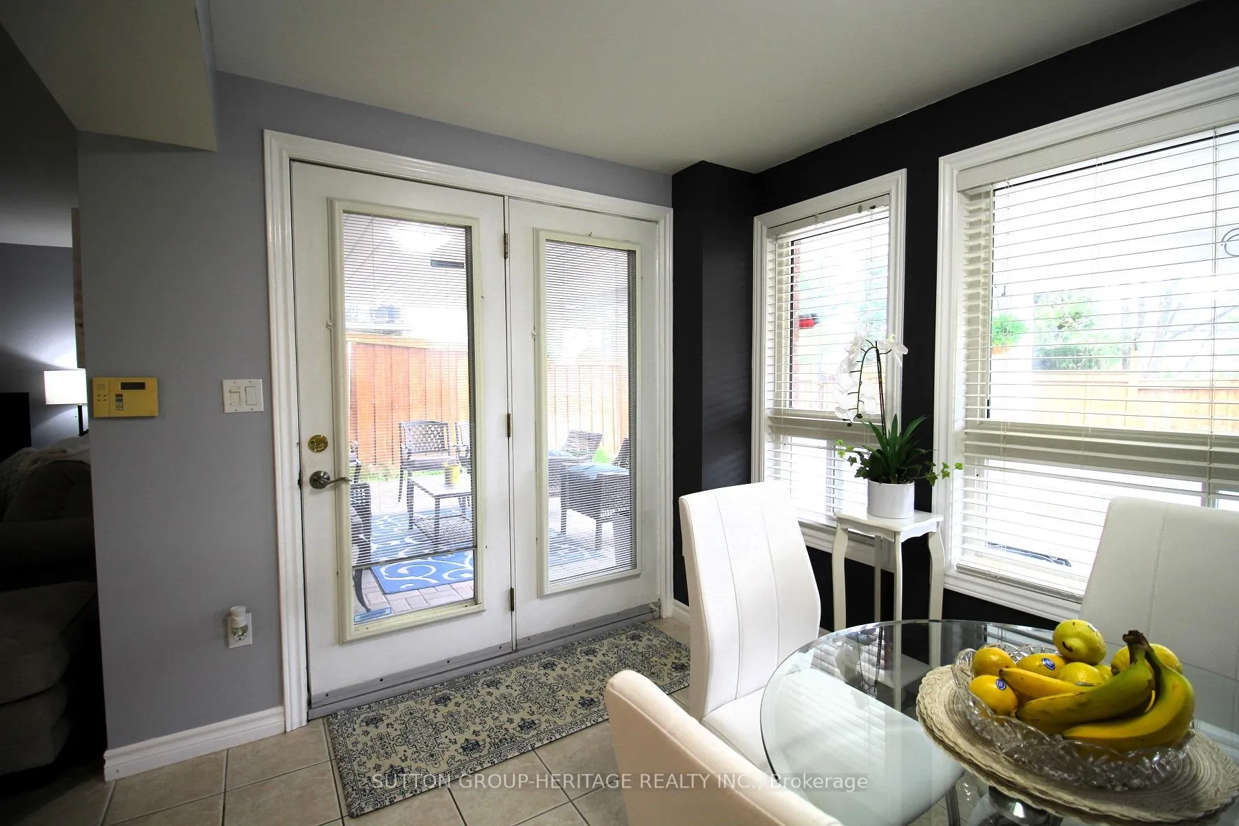 Photo 4 of 911 Coldstream Drive, Oshawa, Taunton — HOMEH