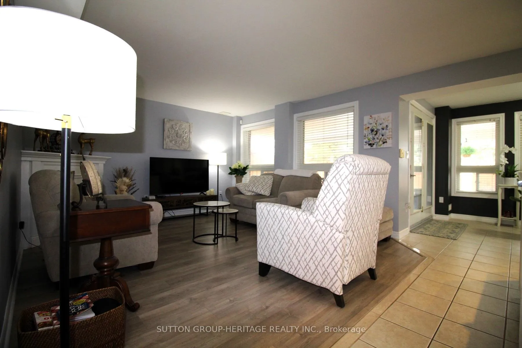Photo 6 of 911 Coldstream Drive, Oshawa, Taunton — HOMEH