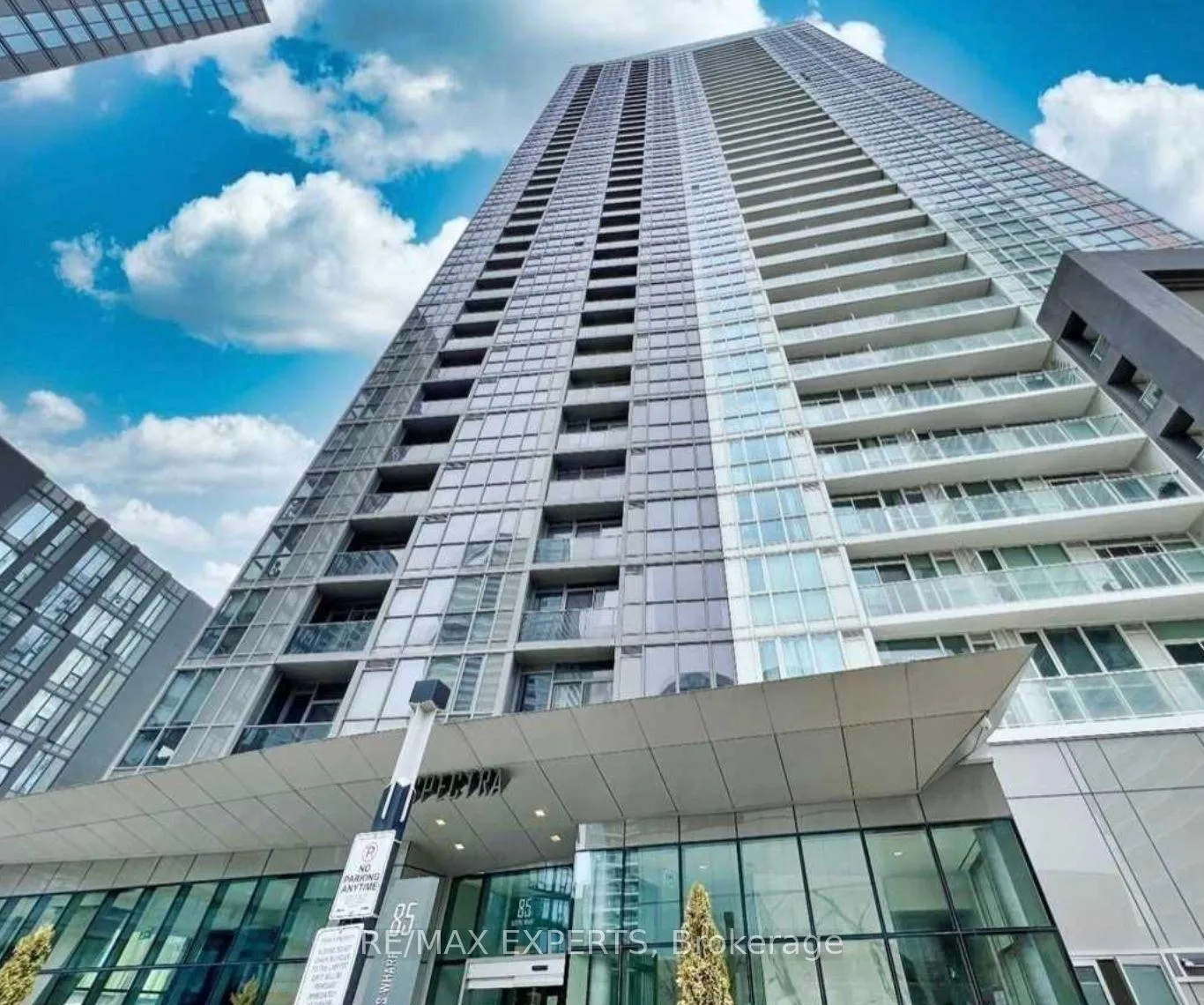 Front of Unit 805, 85 Queens Wharf Road