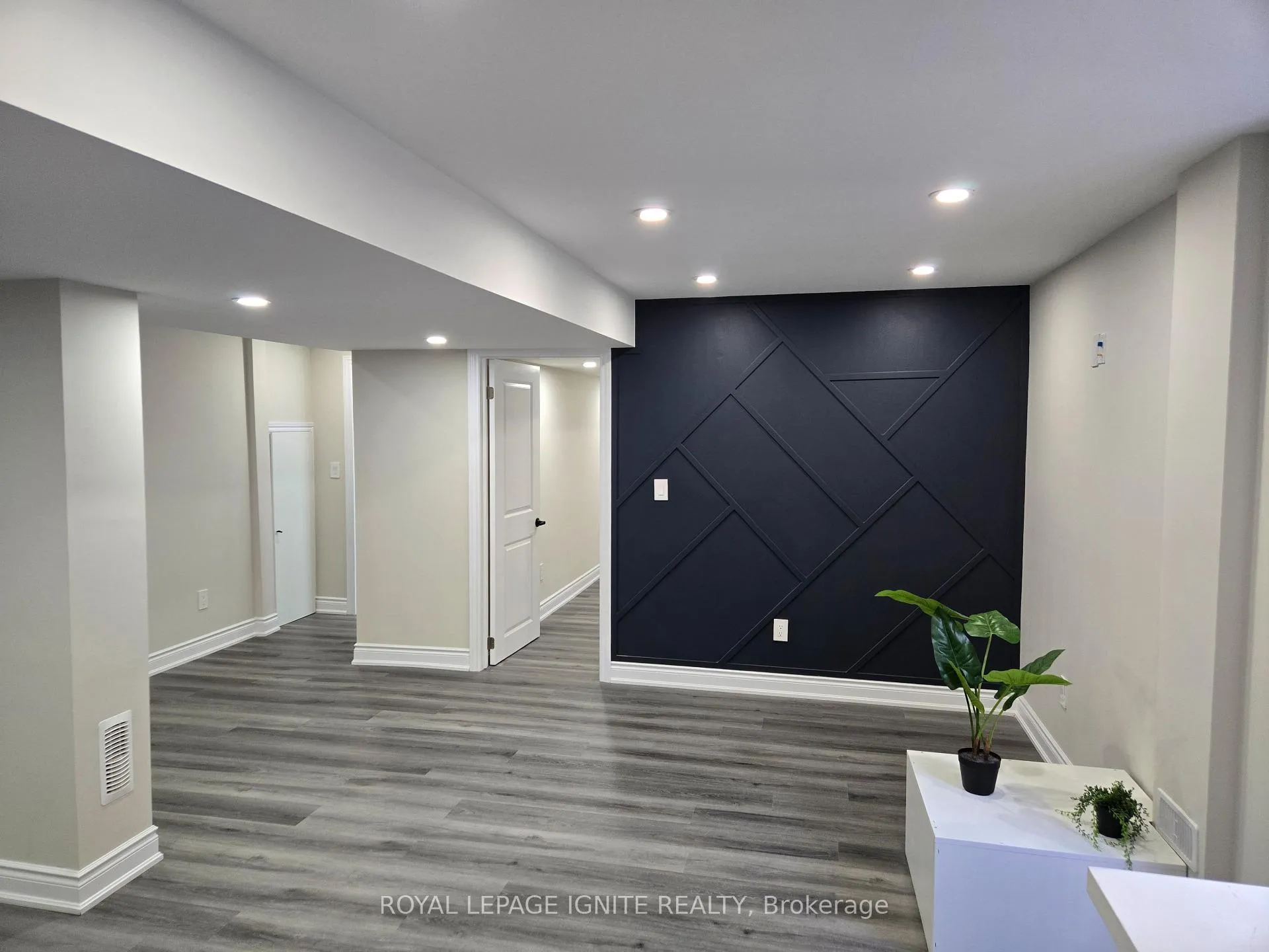 Photo 4 of Unit Bsmt, 12 Pelister Drive, Markham, Greensborough — HOMEH