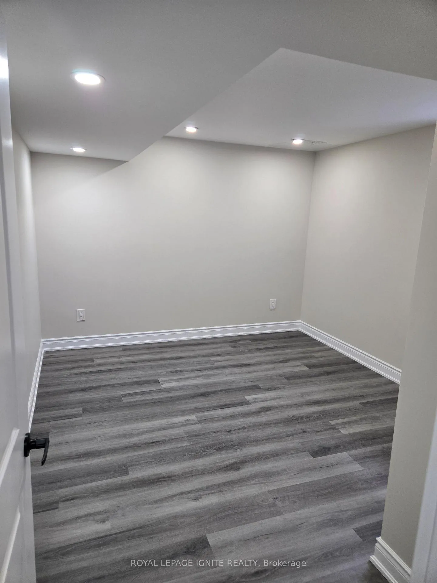 Photo 10 of Unit Bsmt, 12 Pelister Drive, Markham, Greensborough — HOMEH
