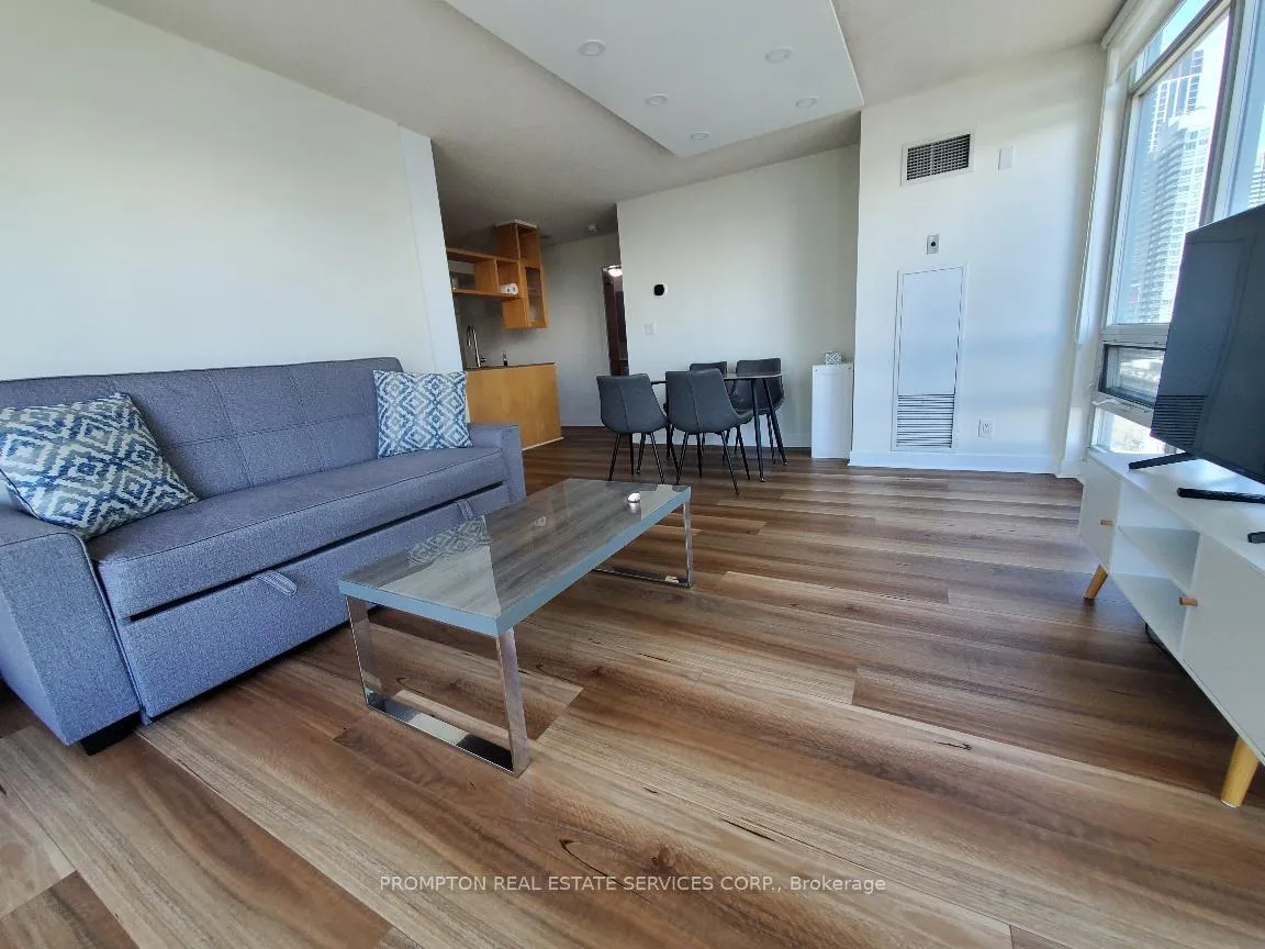 Photo 7 of Unit 1910, 397 Front Street W, Toronto, Waterfront Communities — HOMEH