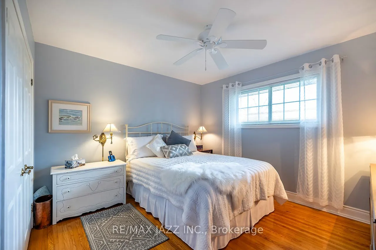 Photo 20 of 422 Glenalan Avenue, Oshawa, Northglen — HOMEH