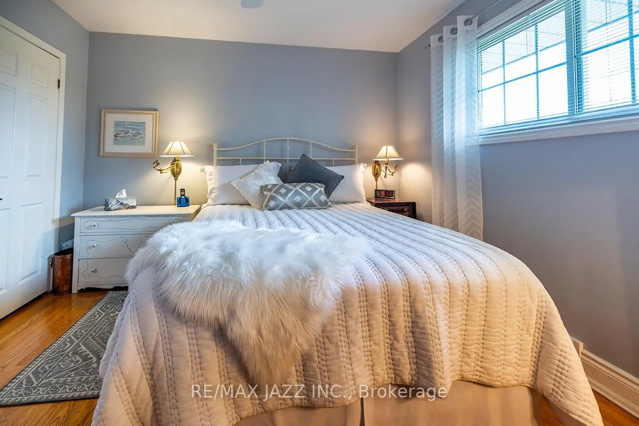 Photo 21 of 422 Glenalan Avenue, Oshawa, Northglen — HOMEH