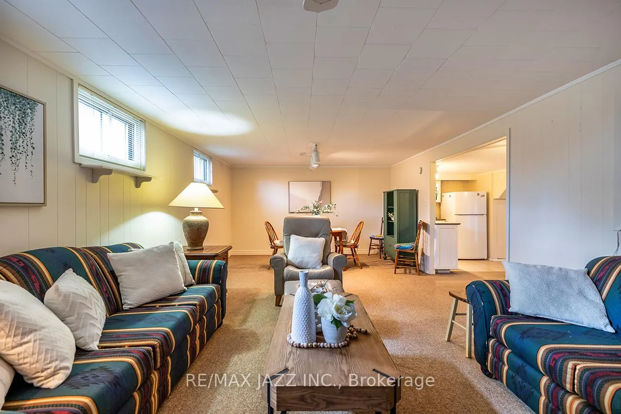 Photo 31 of 422 Glenalan Avenue, Oshawa, Northglen — HOMEH