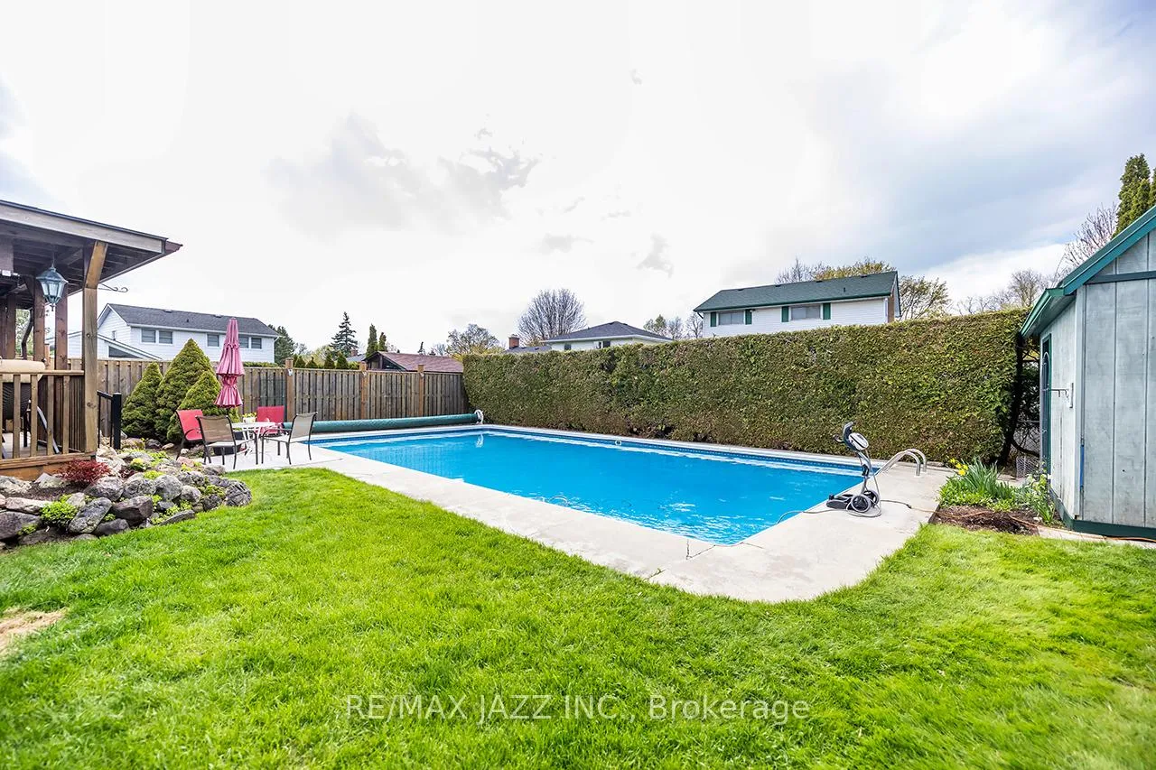 Photo 36 of 422 Glenalan Avenue, Oshawa, Northglen — HOMEH