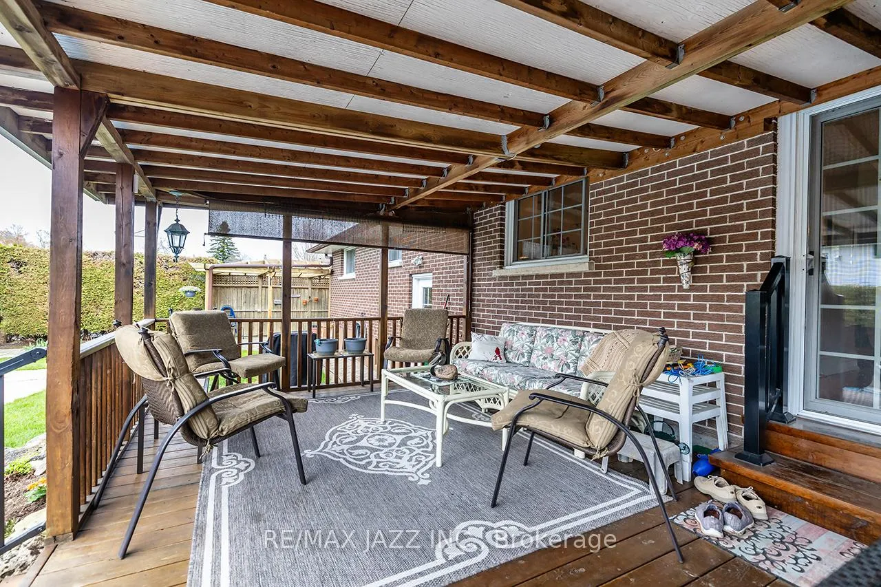 Photo 41 of 422 Glenalan Avenue, Oshawa, Northglen — HOMEH