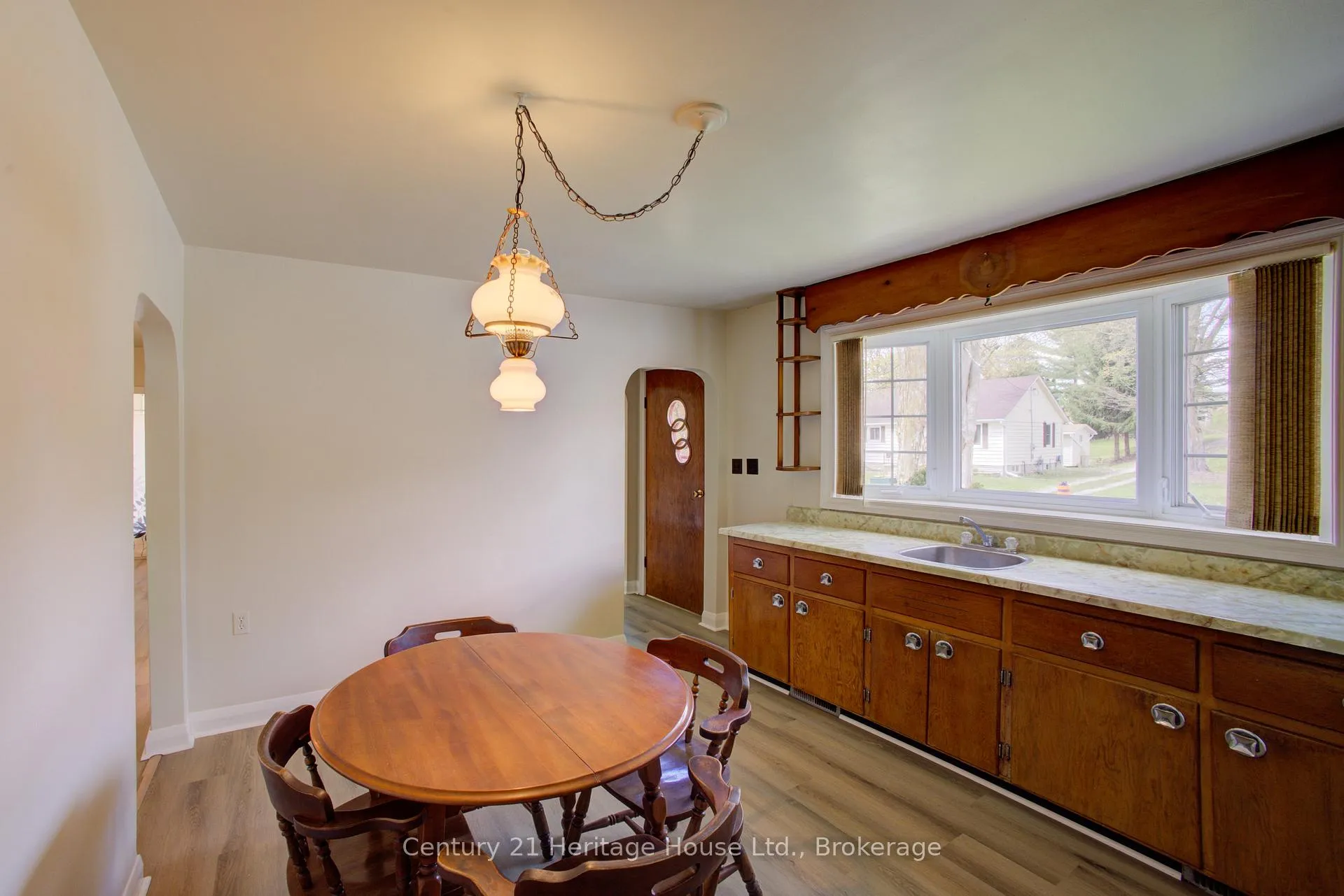 Photo 7 of 267 Albert Street S, West Grey — HOMEH