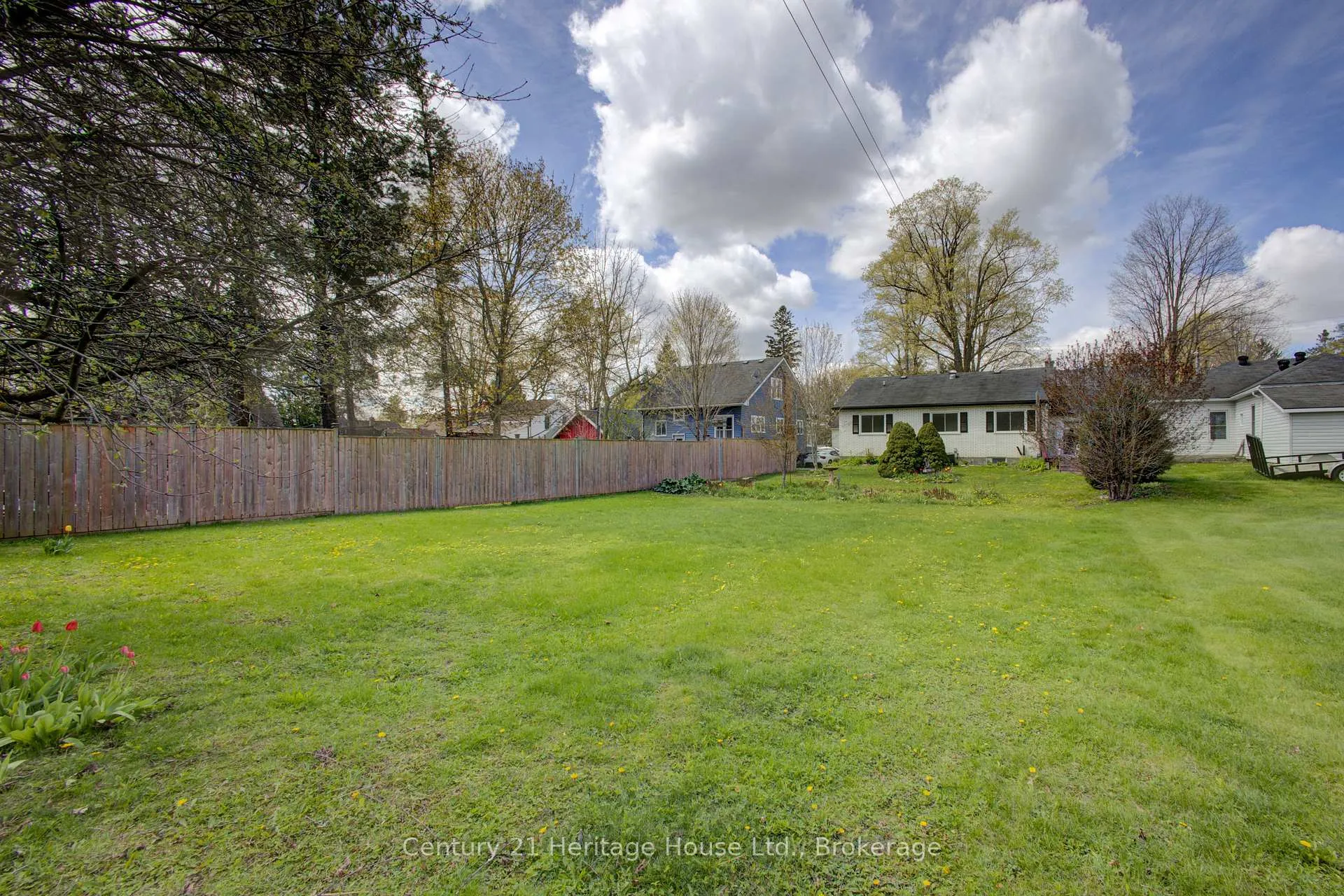 Photo 27 of 267 Albert Street S, West Grey — HOMEH