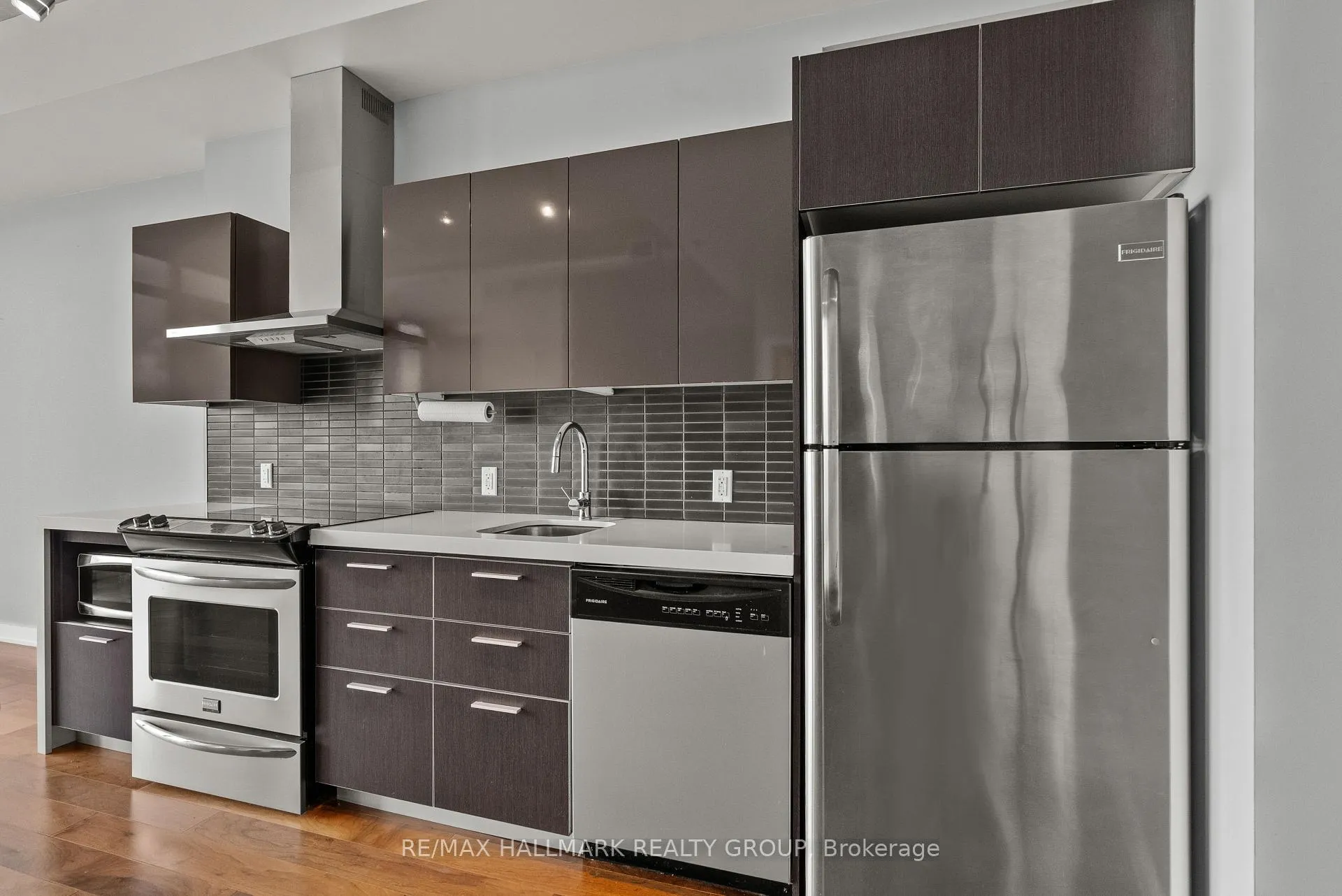 Photo 8 of Unit 716, 360 Mcleod Street, Ottawa, Ottawa Centre — HOMEH