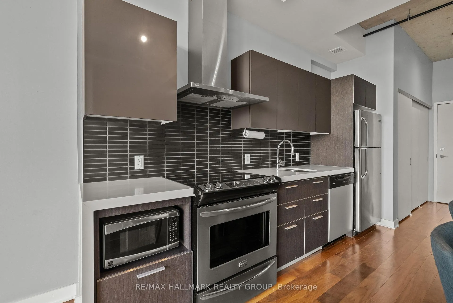 Photo 9 of Unit 716, 360 Mcleod Street, Ottawa, Ottawa Centre — HOMEH
