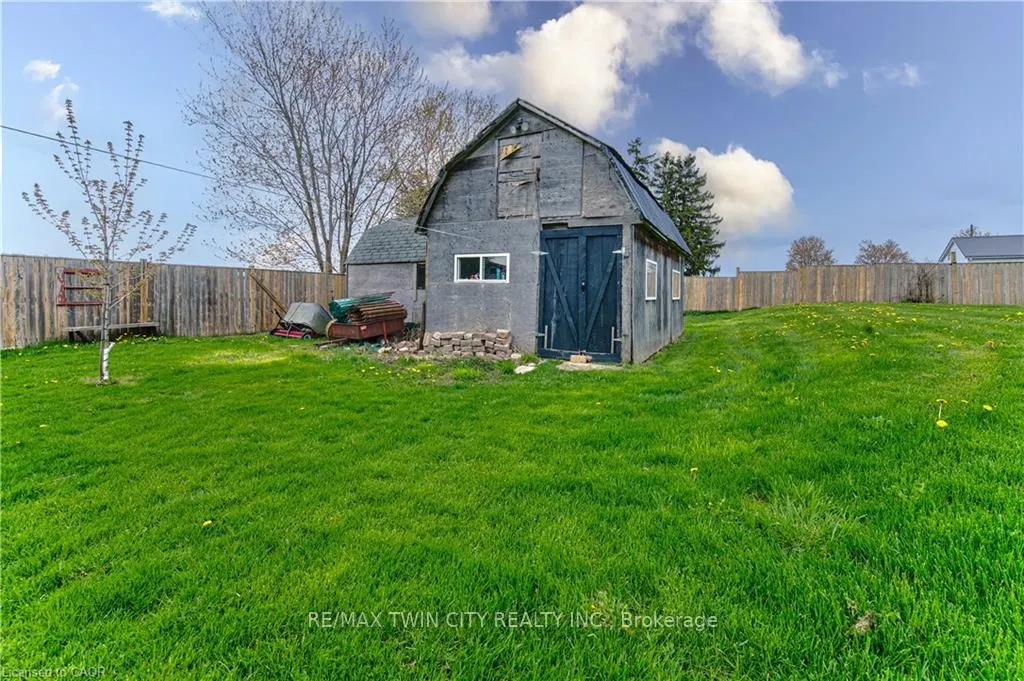 Photo 35 of 4011 Road 125, Perth East, Crystal Lake — HOMEH