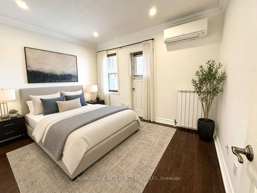 Photo 19 of 27 Mossom Road W, Toronto, High Park-Swansea — HOMEH