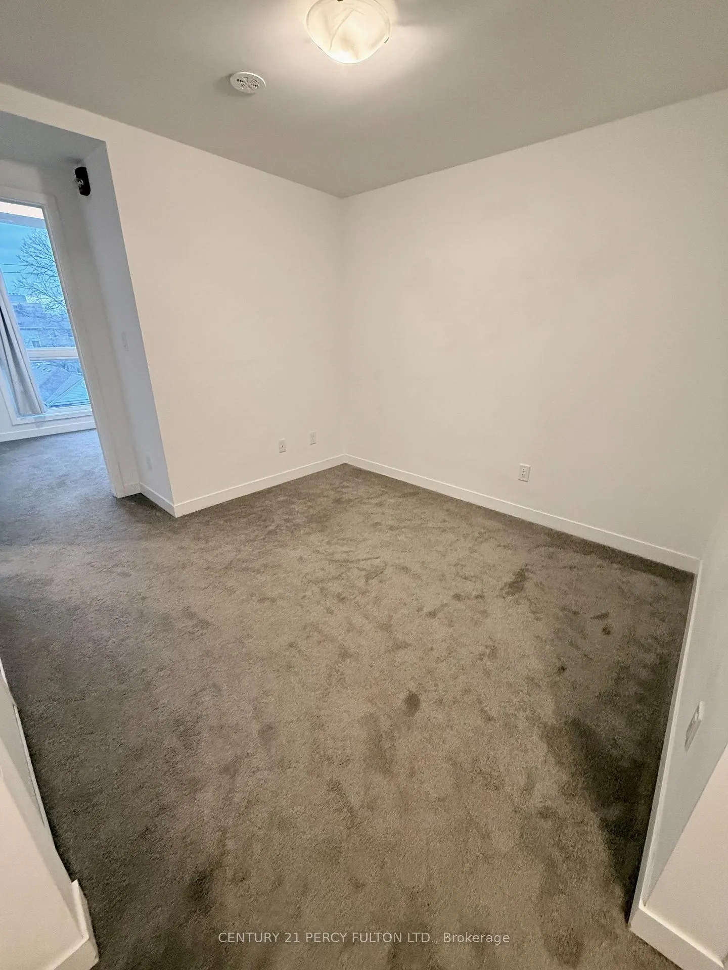 Photo 16 of Unit 7, 10 Marquette Avenue, Toronto, Englemount-Lawrence — HOMEH