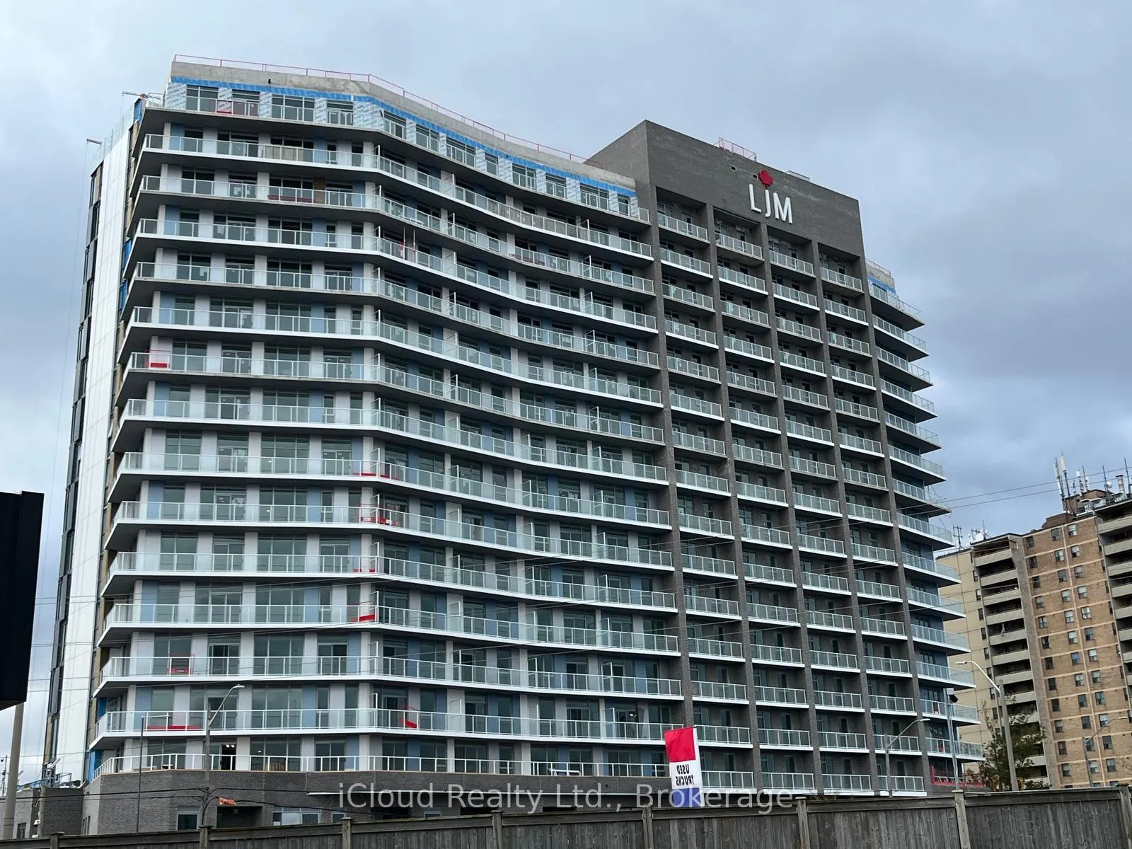 Photo 1 of Unit 609, 2782 Barton Street E, Hamilton, Riverdale — HOMEH