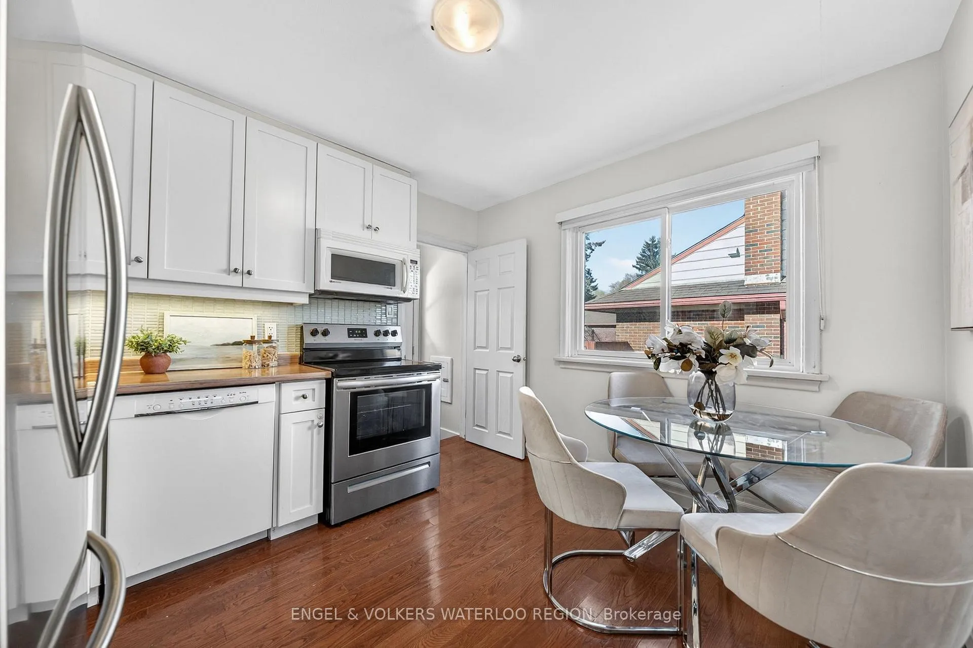 Photo 10 of 180 Murdock Avenue, Waterloo — HOMEH