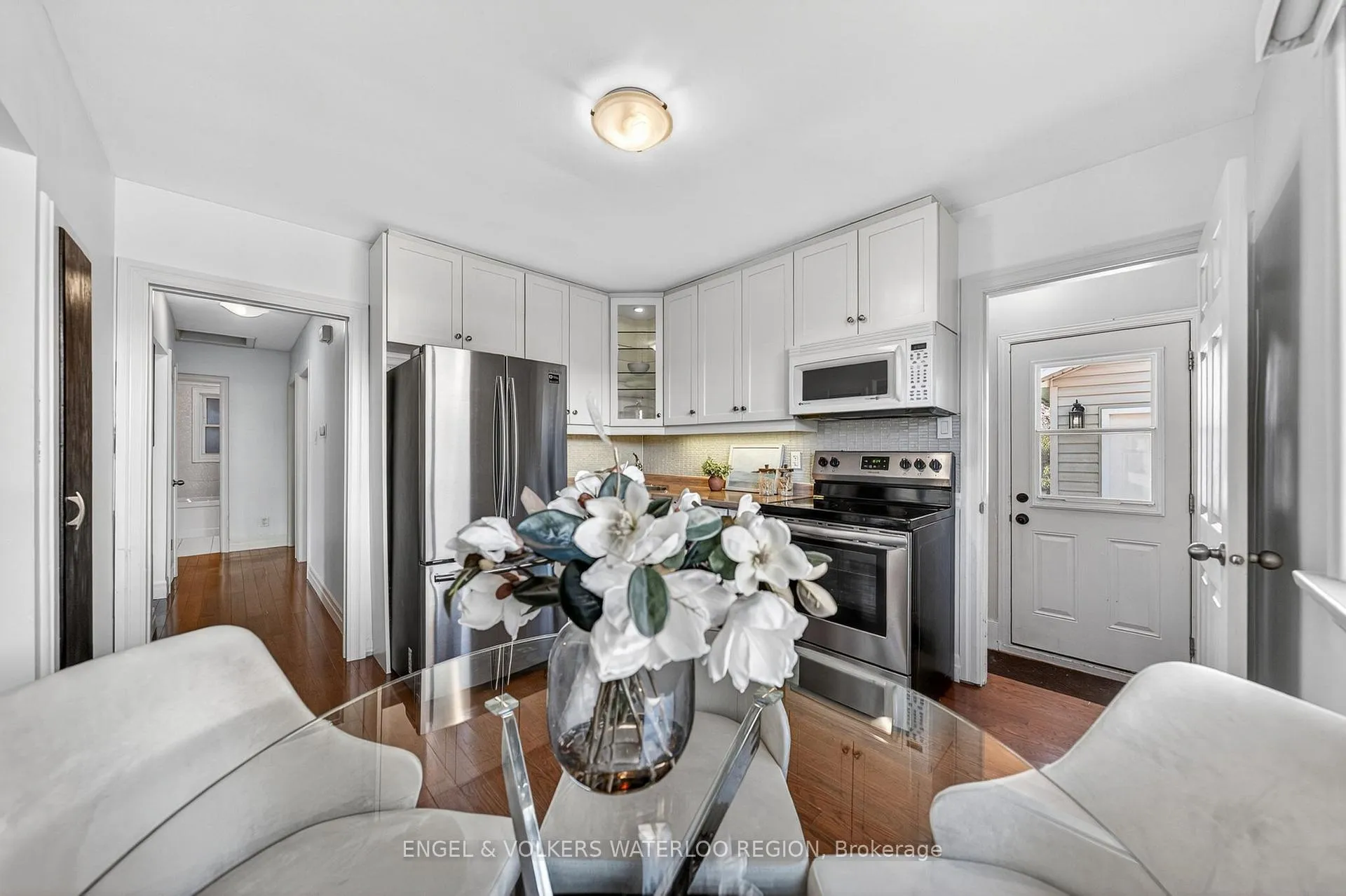 Photo 16 of 180 Murdock Avenue, Waterloo — HOMEH