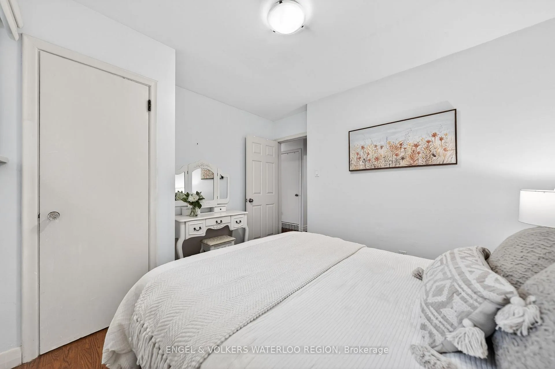 Photo 20 of 180 Murdock Avenue, Waterloo — HOMEH
