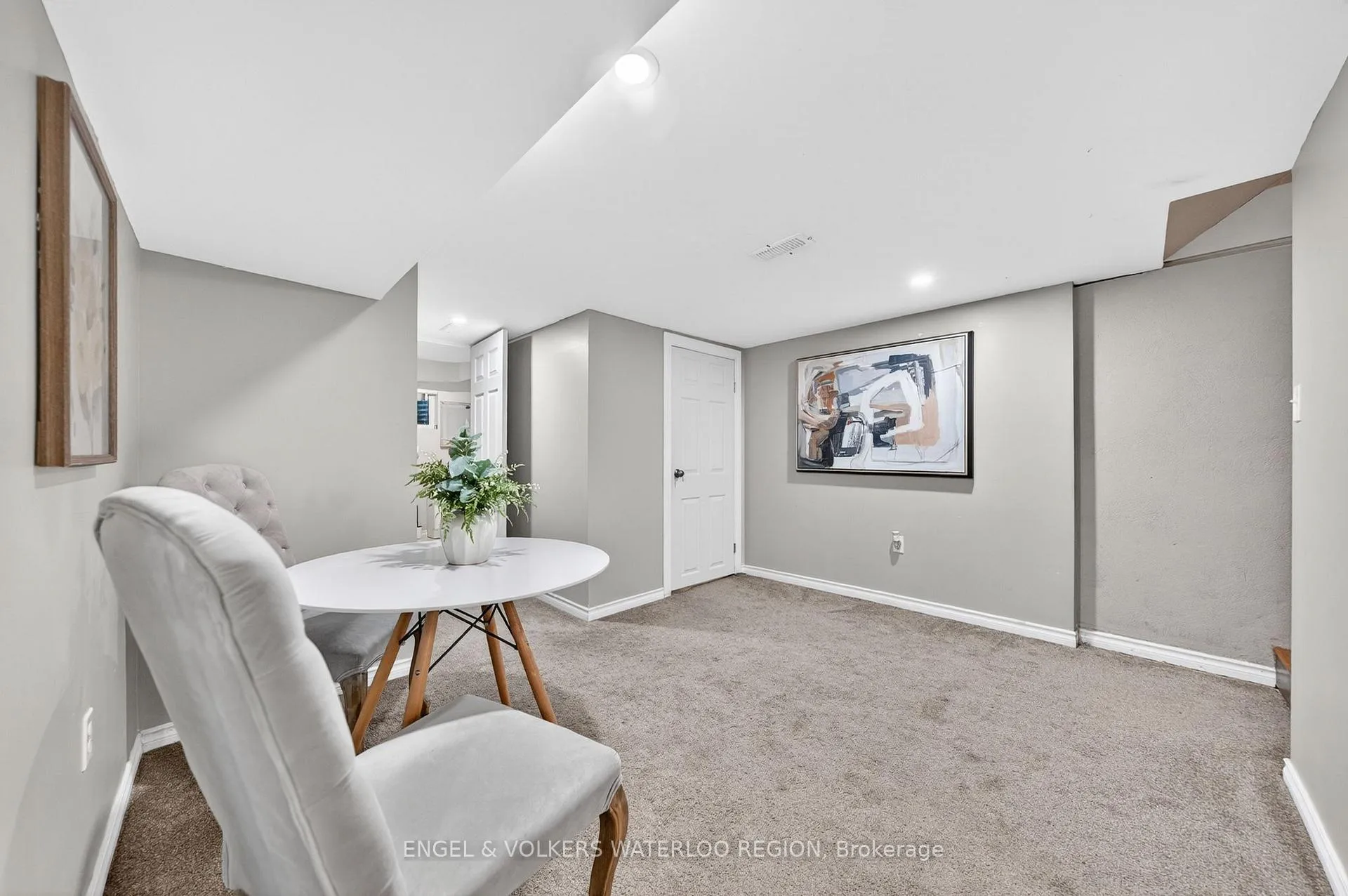 Photo 29 of 180 Murdock Avenue, Waterloo — HOMEH