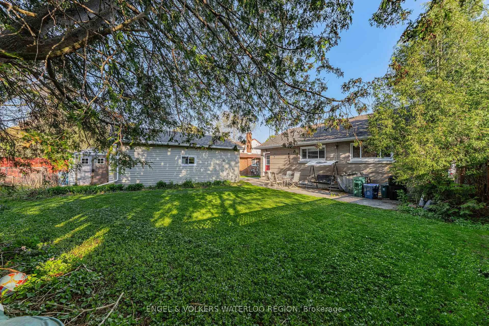 Photo 46 of 180 Murdock Avenue, Waterloo — HOMEH