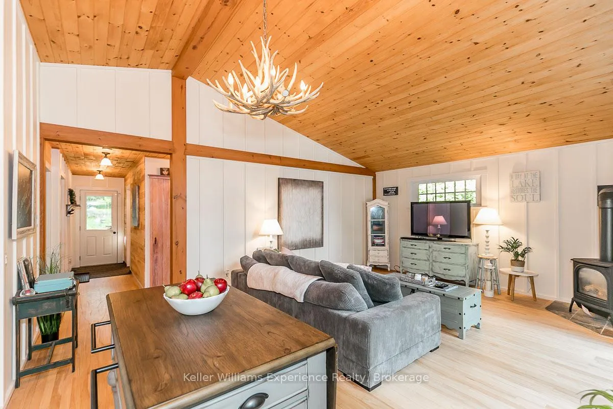 Photo 11 of 1123 Stone Gate Lane, Bracebridge, Draper — HOMEH