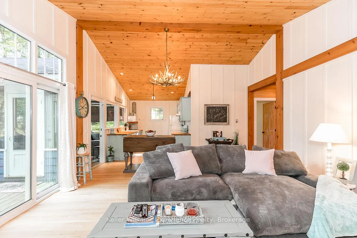 Photo 14 of 1123 Stone Gate Lane, Bracebridge, Draper — HOMEH