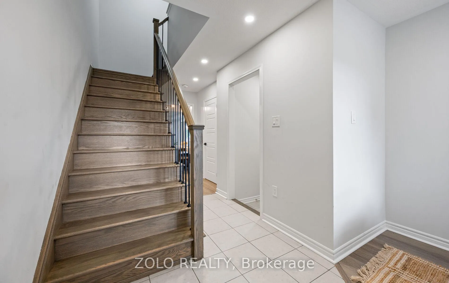 Photo 25 of Unit 26, 22 Spring Creek Drive, Hamilton, Waterdown — HOMEH