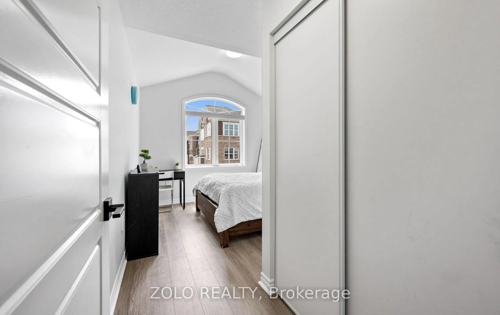 Photo 36 of Unit 26, 22 Spring Creek Drive, Hamilton, Waterdown — HOMEH