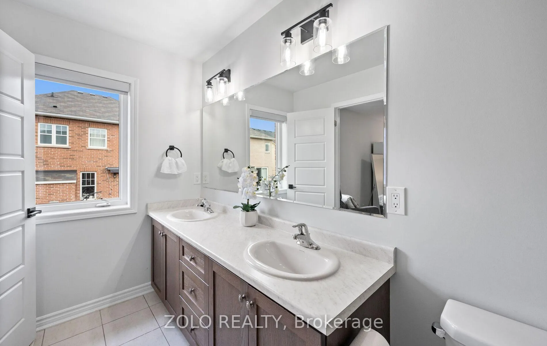 Photo 41 of Unit 26, 22 Spring Creek Drive, Hamilton, Waterdown — HOMEH