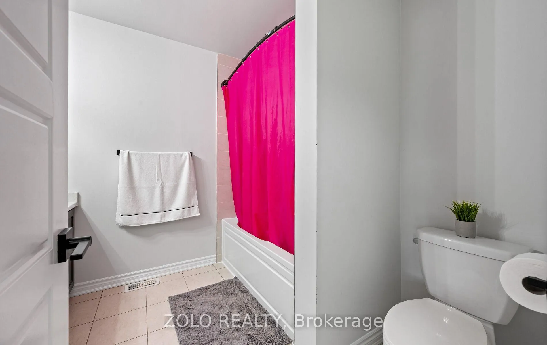 Photo 44 of Unit 26, 22 Spring Creek Drive, Hamilton, Waterdown — HOMEH