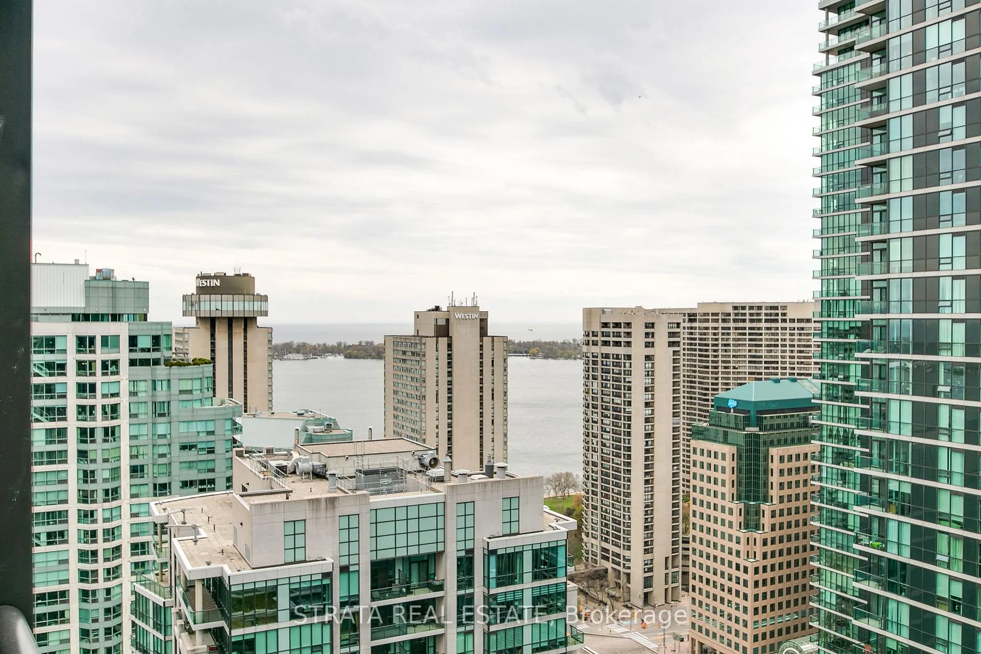 Photo 6 of Unit 3602, 16 Yonge Street, Toronto, Waterfront Communities — HOMEH