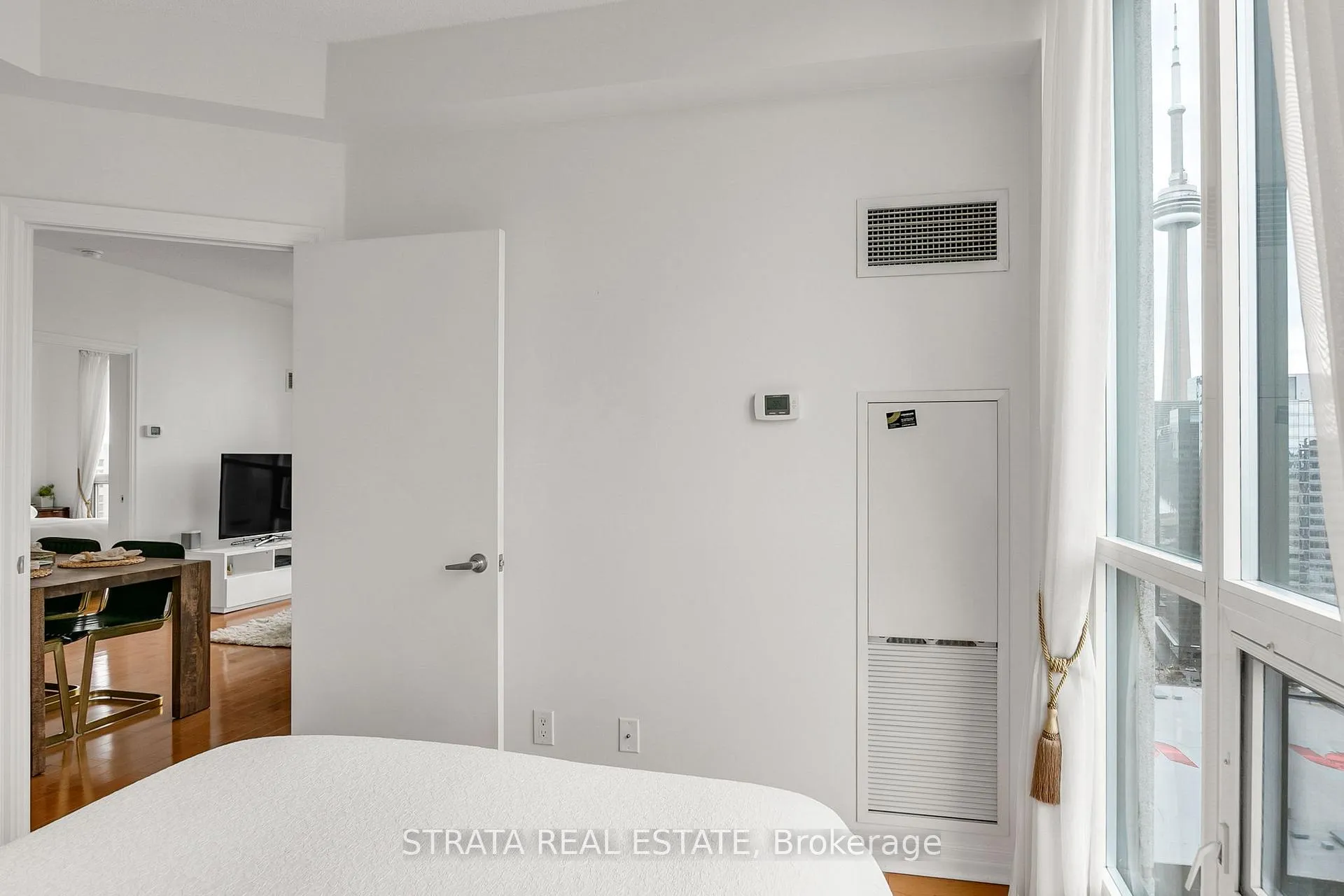 Photo 19 of Unit 3602, 16 Yonge Street, Toronto, Waterfront Communities — HOMEH