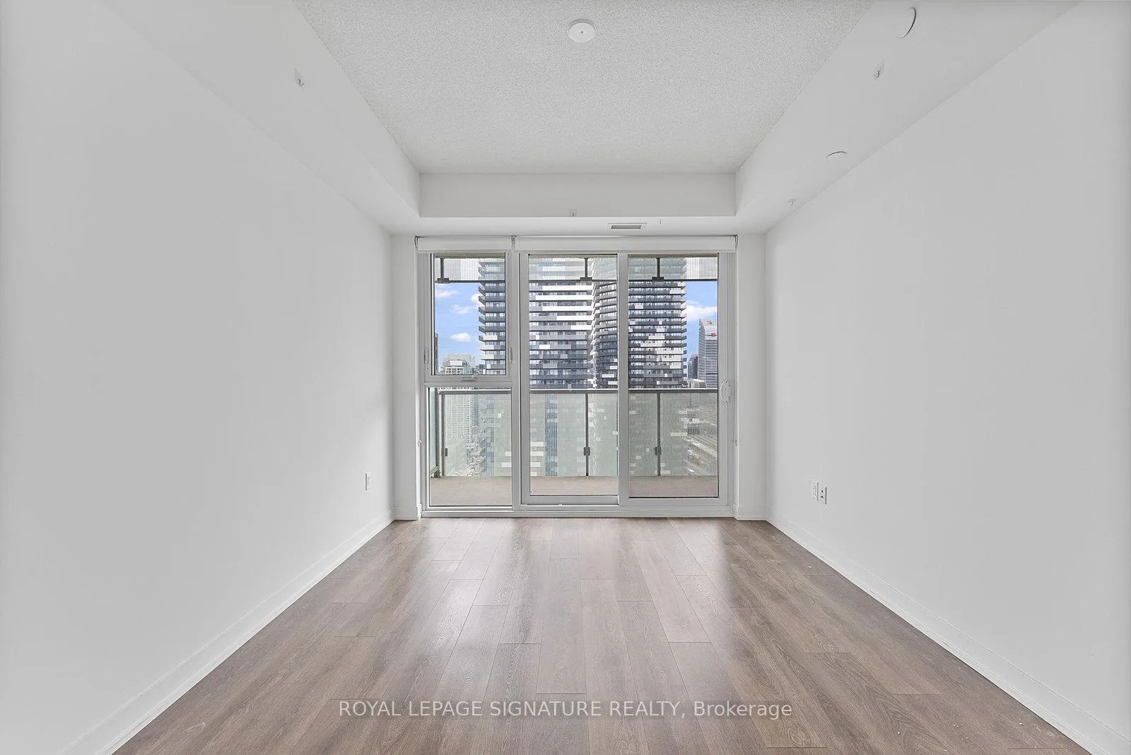Photo 7 of Unit 2707, 15 Lower Jarvis Street, Toronto, Waterfront Communities — HOMEH