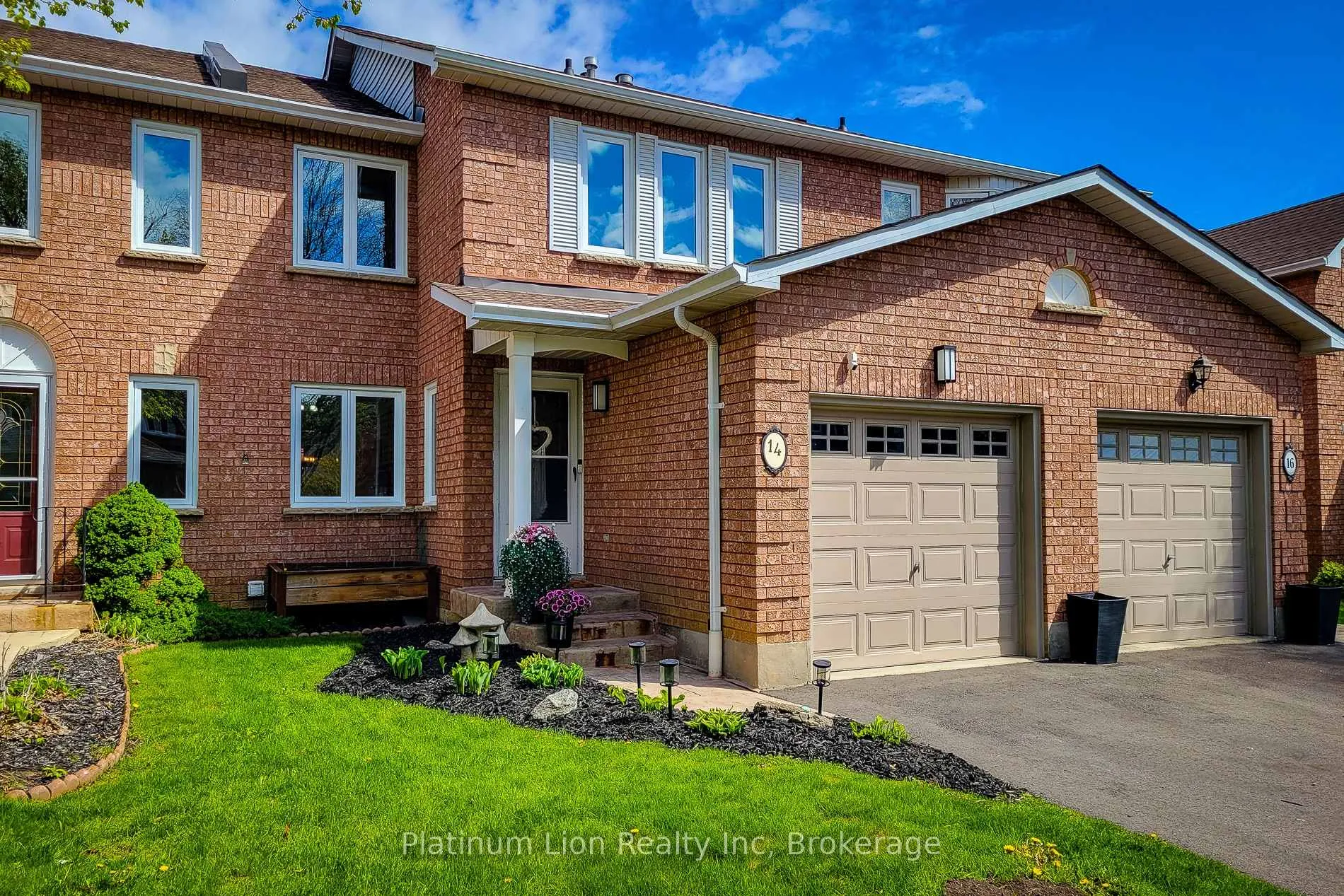 Photo 1 of Unit 14, 7 Davidson Boulevard, Hamilton, Dundas — HOMEH