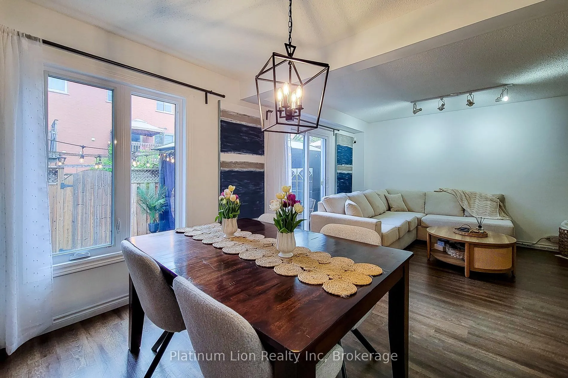 Photo 12 of Unit 14, 7 Davidson Boulevard, Hamilton, Dundas — HOMEH