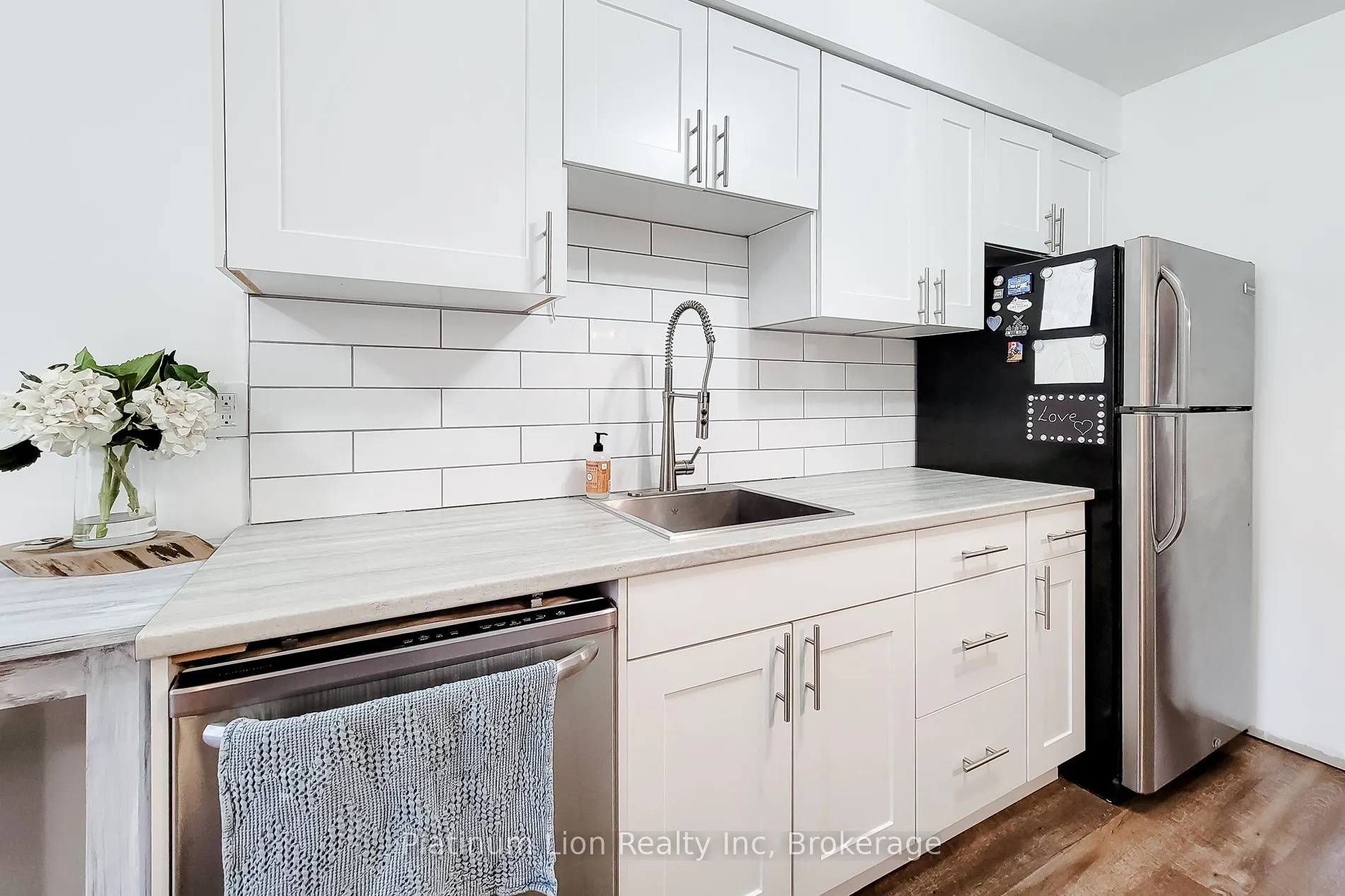 Photo 17 of Unit 14, 7 Davidson Boulevard, Hamilton, Dundas — HOMEH