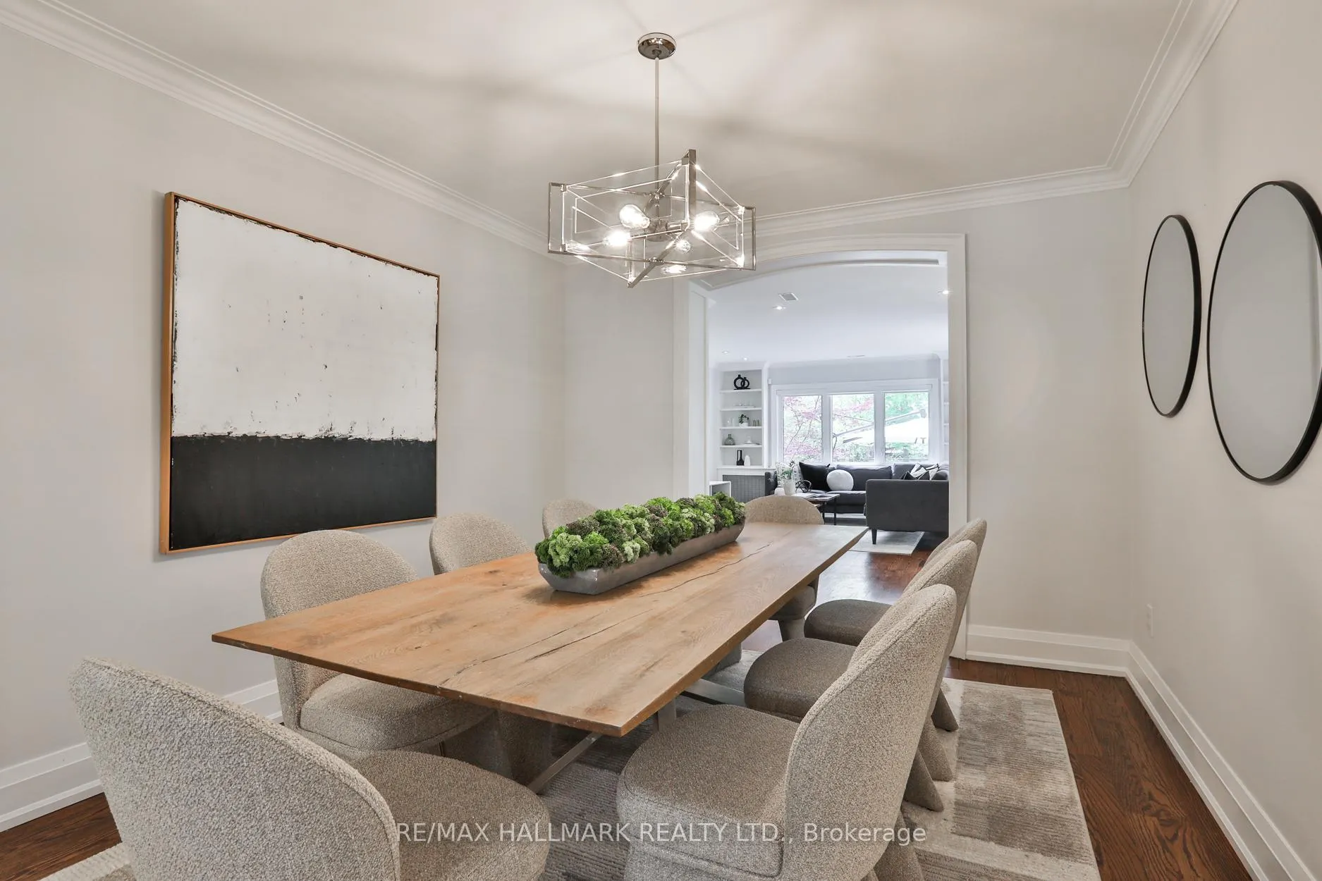 Photo 9 of 129 Elm Ridge Drive, Toronto, Forest Hill North — HOMEH