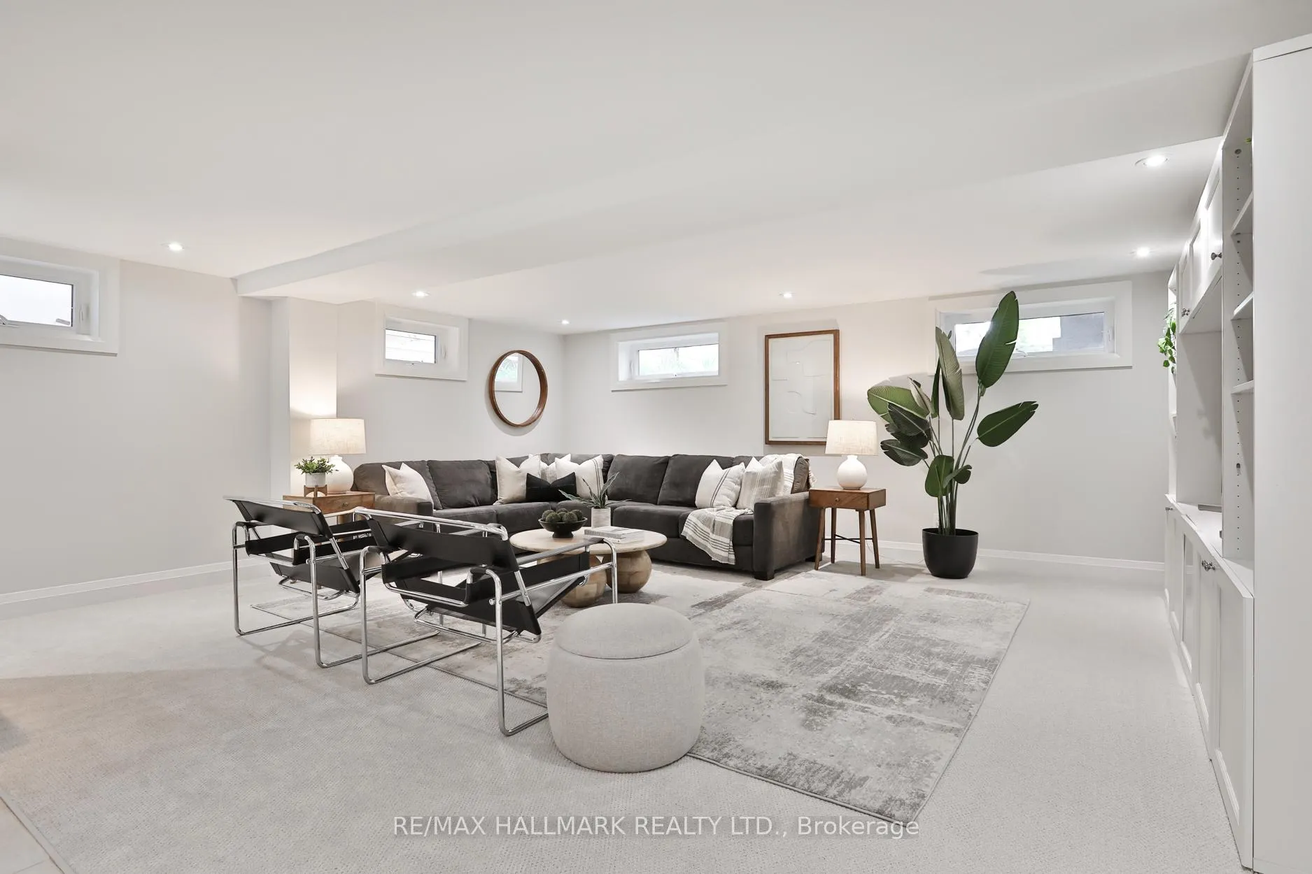 Photo 35 of 129 Elm Ridge Drive, Toronto, Forest Hill North — HOMEH
