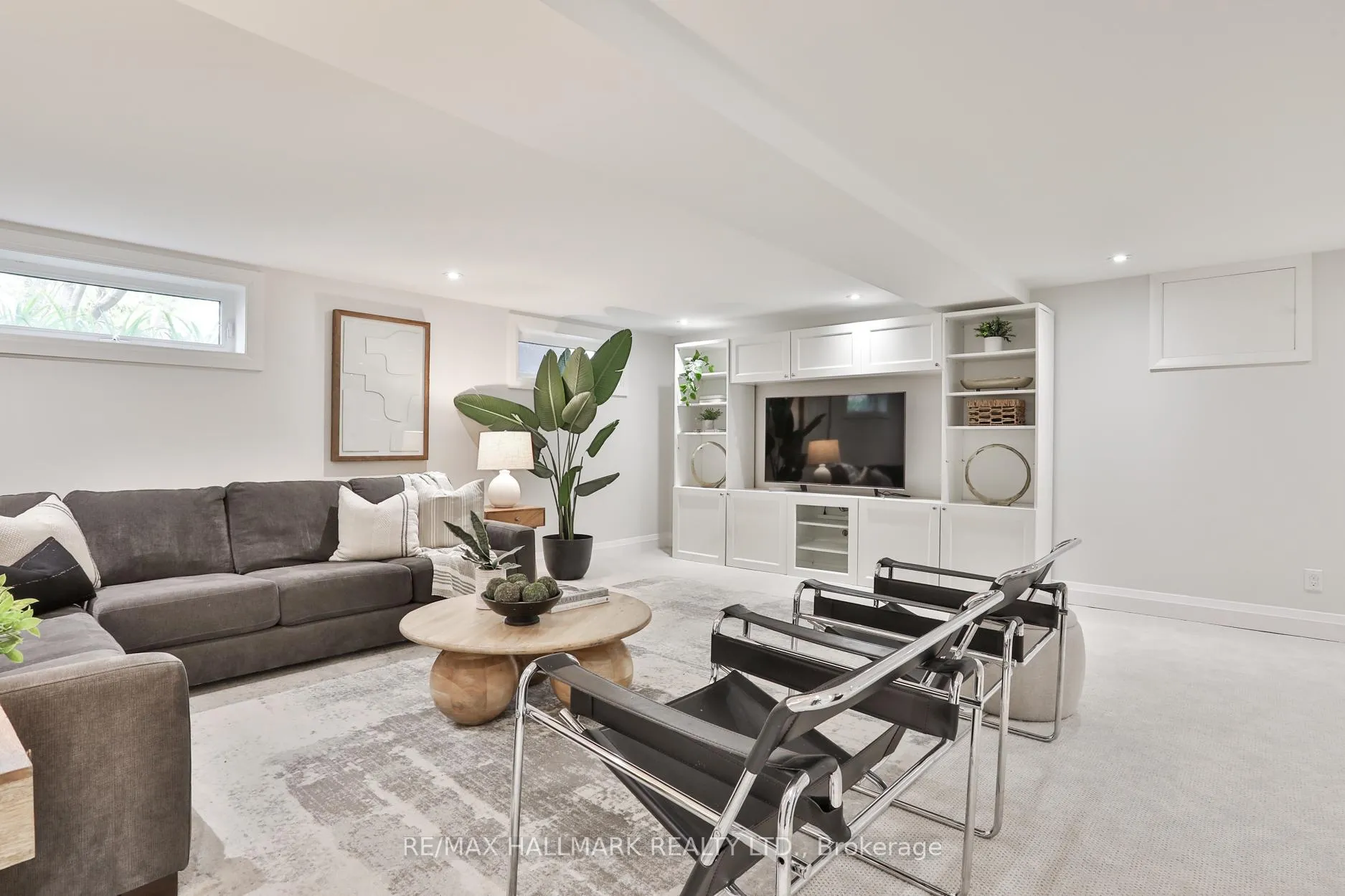 Photo 38 of 129 Elm Ridge Drive, Toronto, Forest Hill North — HOMEH
