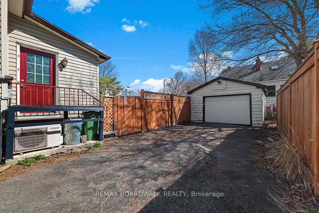 Photo 2 of 417 Hilson Avenue, Ottawa, Westboro/Hampton Park — HOMEH