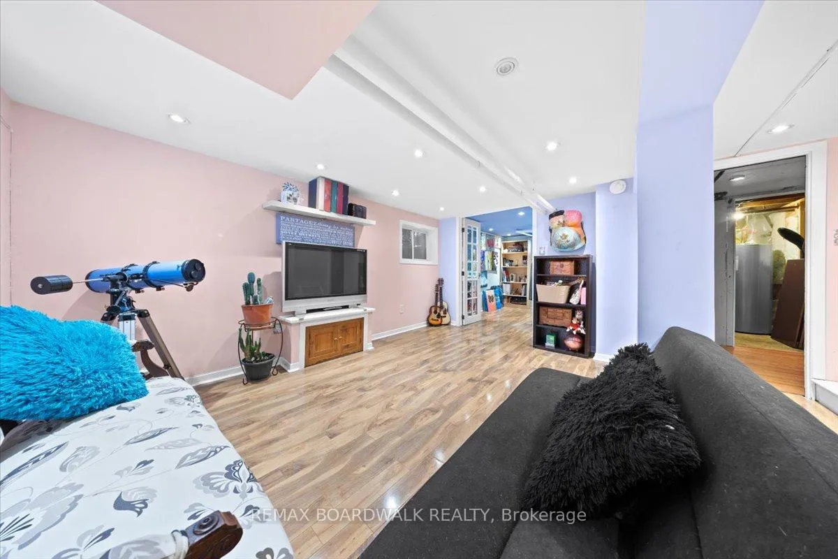 Photo 36 of 417 Hilson Avenue, Ottawa, Westboro/Hampton Park — HOMEH