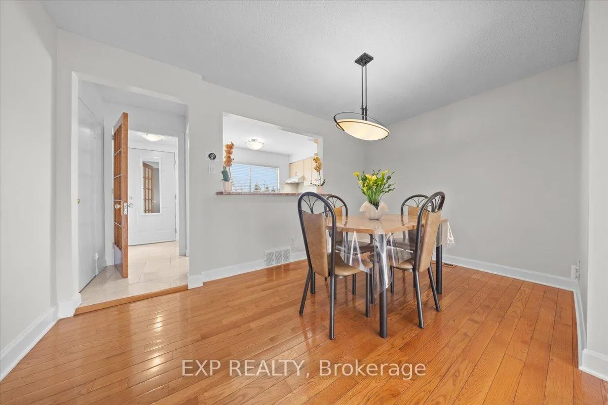 Photo 13 of 1745 Heatherington Road, Ottawa, Heron Gate/Industrial Park — HOMEH
