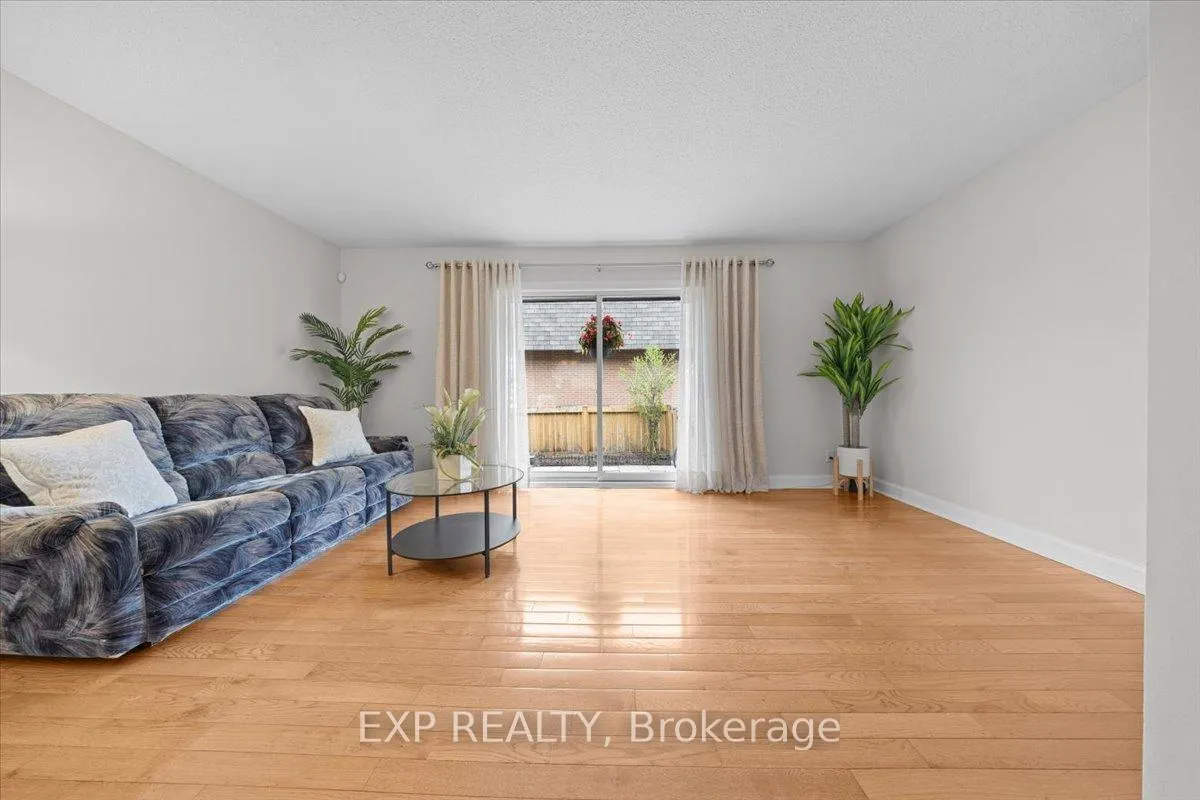 Photo 22 of 1745 Heatherington Road, Ottawa, Heron Gate/Industrial Park — HOMEH